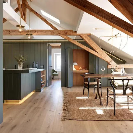 Edelweiss Penthouse V * Flims
